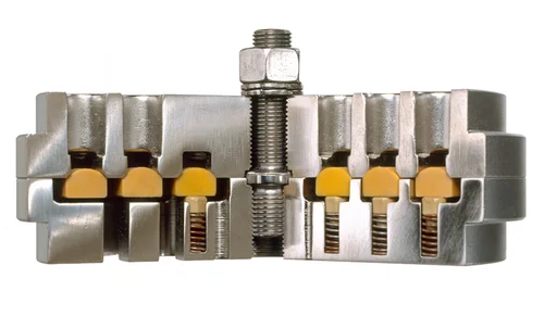 Manley compressor valve cross-section